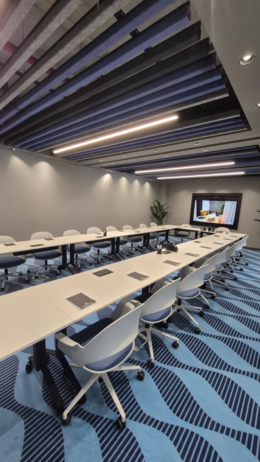 ACCB12M8X0510FPUB150GRY_002